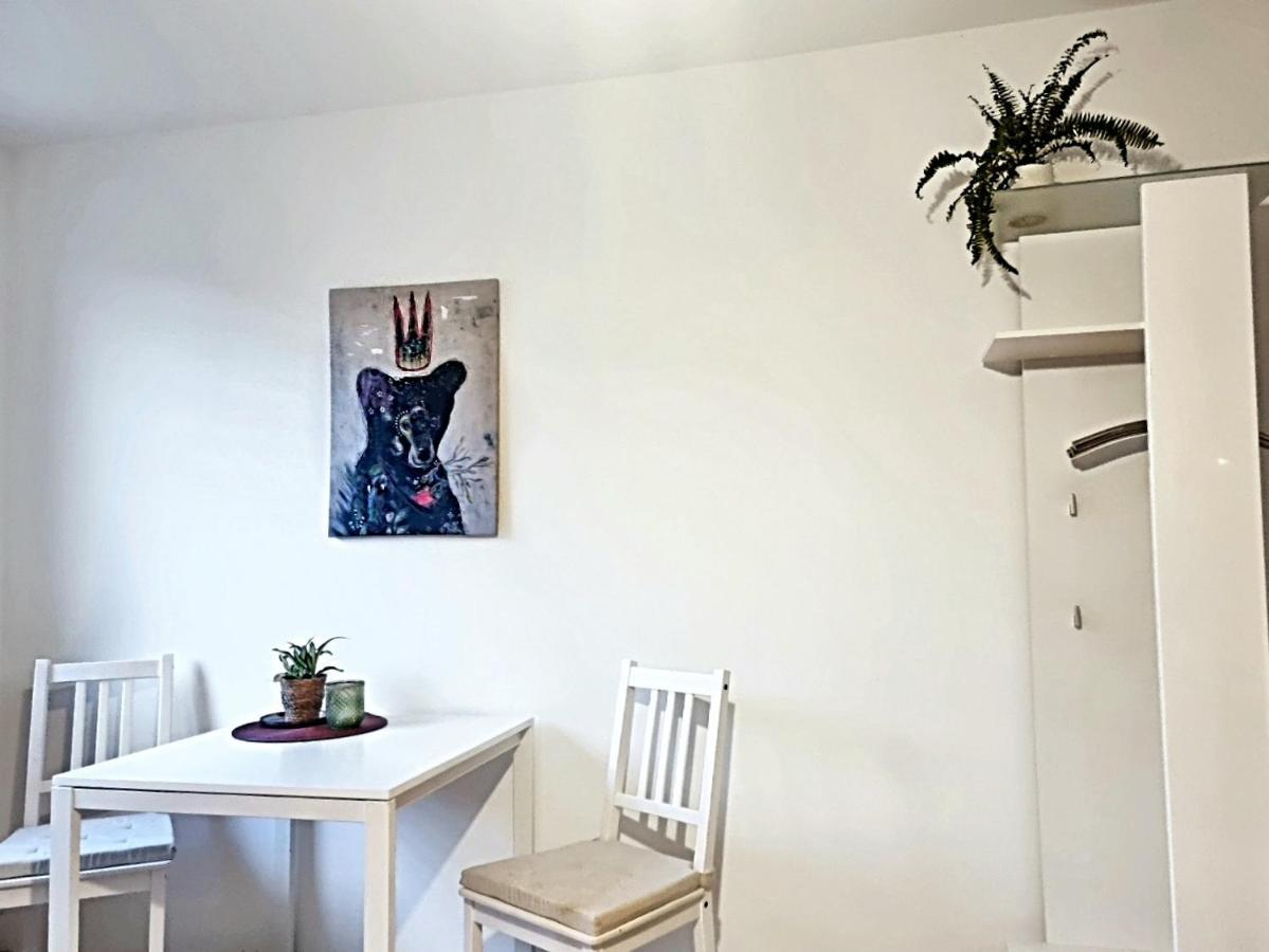 Appartamento Banaba Wiesbaden Esterno foto
